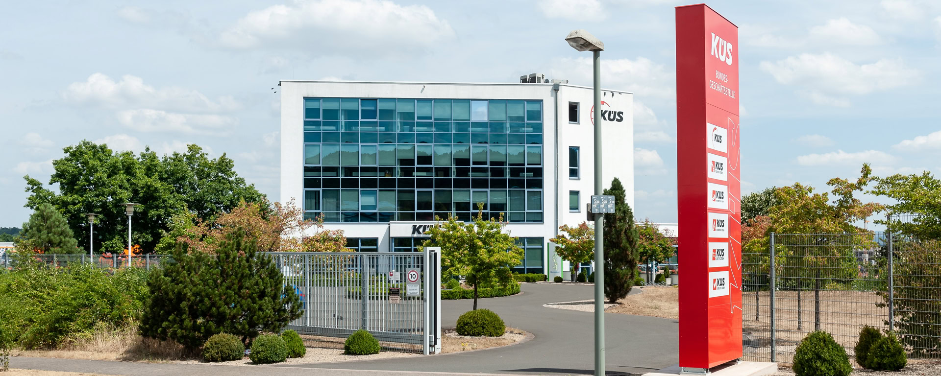 Bedrijfsgebouw van het bedrijf Küs