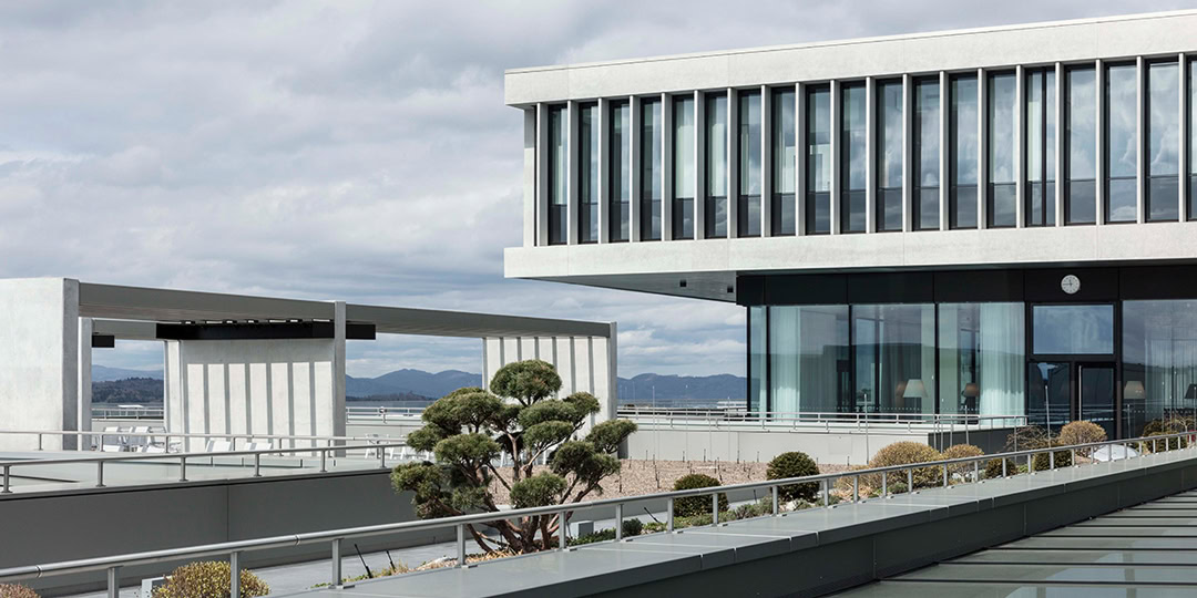 Firmengebäude von Rehaklinik Bellikon